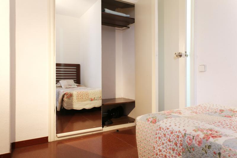 ברצלונה Sweet Bcn Three Bedroom Apartment מראה חיצוני תמונה